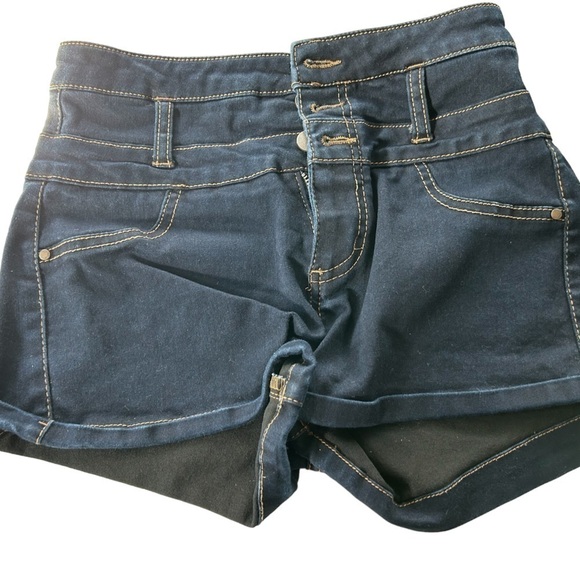 A new day, refuge, and top shop bundle!‎ - Picture 2 of 11